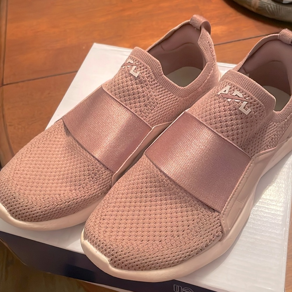 APL Women’s Techloom Bliss Sneaker